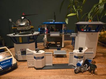 Playmobiel  beschikbaar voor biedingen
