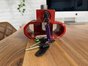Doublelock slot aanhangerslot vrachtwagen SCM gekeurd beschikbaar voor biedingen