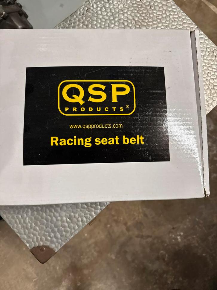 QSP Racing Veiligheidsgordel, Auto diversen, Autosport-onderdelen, Nieuw, Ophalen of Verzenden