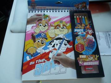 Paw Patrol Artist pad, kleuren stickers en meer. Nieuw beschikbaar voor biedingen