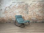 Gus Modern GT Rocker blauw gestreept bij TheReSales, Huis en Inrichting, Fauteuils, 75 tot 100 cm, Ophalen of Verzenden, Zo goed als nieuw