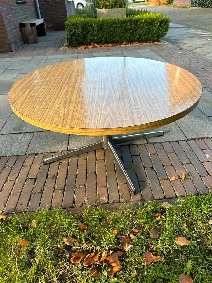 Seventies ronde salontafel, Huis en Inrichting, Tafels | Salontafels, Gebruikt, 50 tot 100 cm, Rond, Ophalen