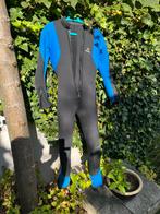 Duikpak Beuchat, 5 mm, maat M, dames, met capuchon, Watersport en Boten, Duiken, Ophalen, Zo goed als nieuw, Duikpak