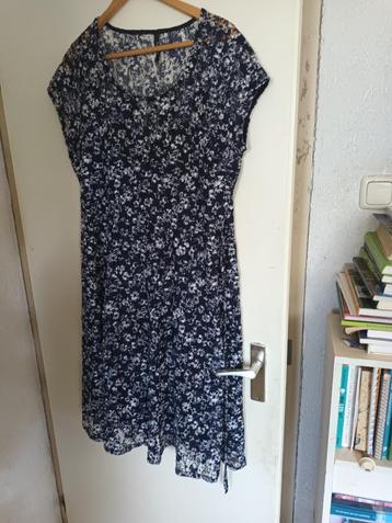 Paprika lange jurk / zomerjurk. Blauw bloemen.wit beschikbaar voor biedingen