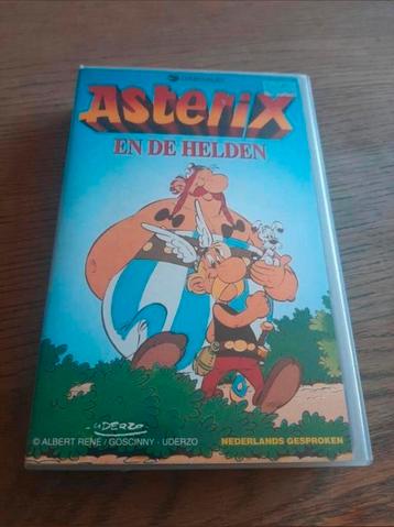Asterix en de helden videoband.  beschikbaar voor biedingen