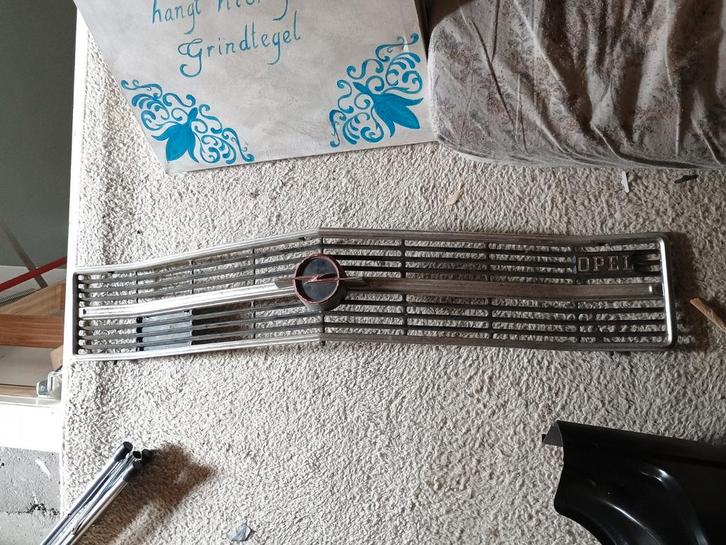 Grille Opel Ascona A, Auto-onderdelen, Overige Auto-onderdelen, Opel, Gebruikt, Ophalen of Verzenden