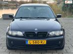 BMW 3-serie 318i, airco, navigatie, aluminium velgen, parkee, 65 €/maand, Achterwielaandrijving, Blauw, Leder en Stof