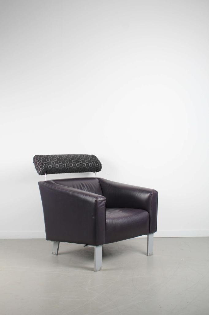 2x Leolux Patachou Fauteuil Paars Leer – Chroom, Huis en Inrichting, Fauteuils, Gebruikt, Leer, Metaal, Stof, 75 tot 100 cm, Minder dan 75 cm