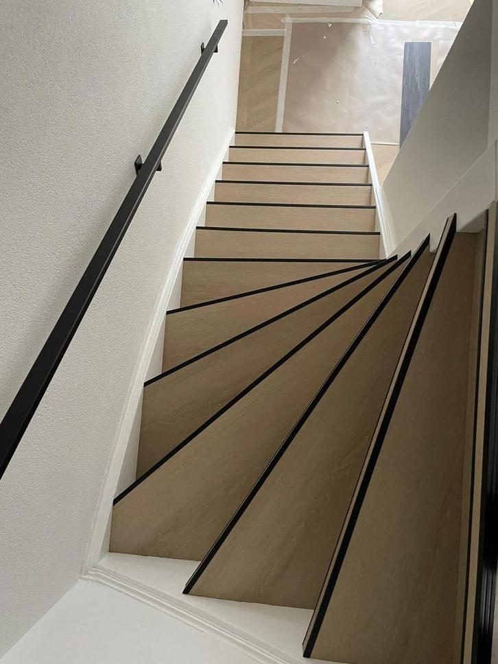 Traprenovatie met PVC, Trap dichtmaken – Strak en veilig, Diensten en Vakmensen, Vloerleggers en Parketteurs, Laminaat of Parket