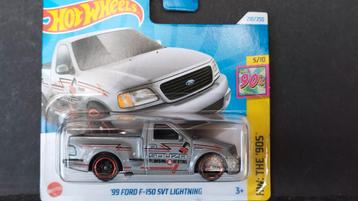 Ford f150 Svt Lightning 1999 1:64 3inch Hotwheels Pol  beschikbaar voor biedingen