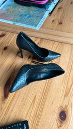 Nieuwe zwarte hakken 1x in huis aangehad, Kleding | Dames, Schoenen, Ophalen, Zo goed als nieuw, Zwart