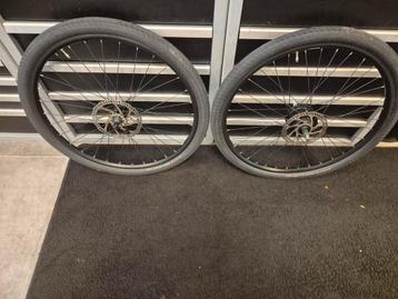 Wielen set nexus 8 met schijfrem 27 inch  beschikbaar voor biedingen