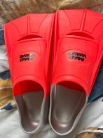 Zoomers flippers mad wave maar 33/34, Watersport en Boten, Duiken, Ophalen of Verzenden, Zo goed als nieuw, Zwem- of Duikvliezen