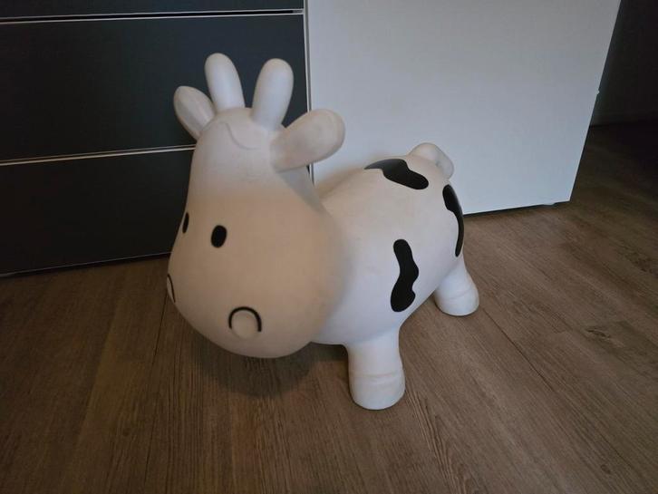 Skippy koe springbal jumpbal Tryco KidzzFarm wit, Kinderen en Baby's, Speelgoed | Buiten | Opblaasfiguren, Zo goed als nieuw, Ophalen of Verzenden