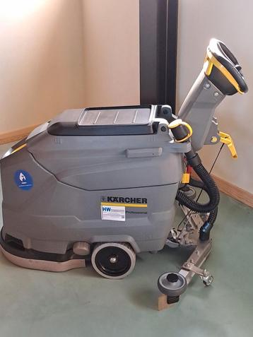 Schrobzuigmachine. Karcher Professional BD 43/25 C Classic  beschikbaar voor biedingen