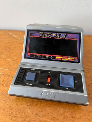 Lupin Tabletop van Tomy beschikbaar voor biedingen