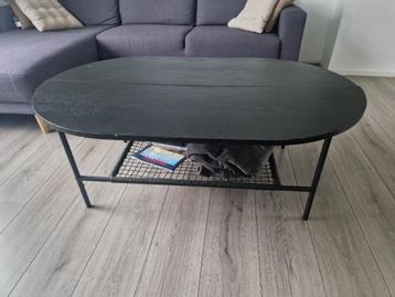 Salontafel (ophalen vanaf 25 okt.) beschikbaar voor biedingen