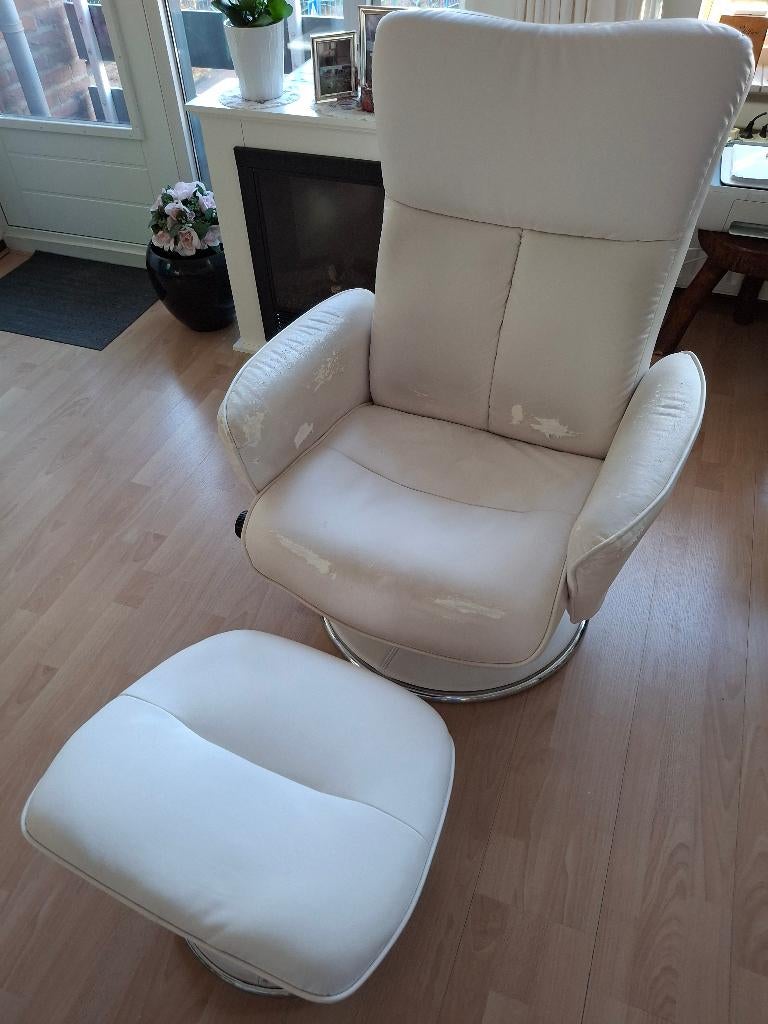 2 stoelen, Ophalen, Kunststof, Gebruikt, Twee