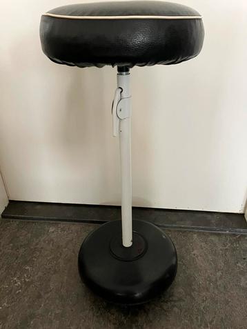 Kruk / Werkkruk beschikbaar voor biedingen