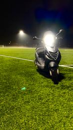 Piaggio zip 4t2v 80cc, Fietsen en Brommers, Scooters | Piaggio, Ophalen, Zo goed als nieuw, Benzine, Zip