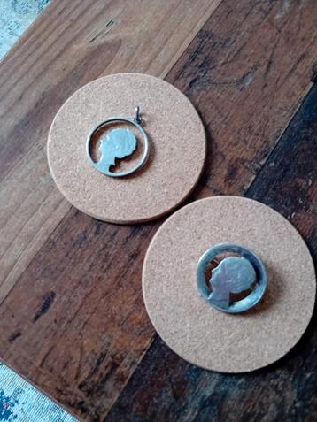 Vintage Profiel Hanger & Broche Set puur zilver  beschikbaar voor biedingen
