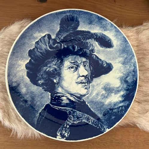 Puntgaaf Antiek wandbord Rembrandt Boch La Louvière bord, Antiek en Kunst, Antiek | Wandborden en Tegels, Ophalen of Verzenden