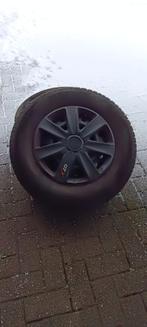 winterbanden Toyota RAV 4 BJ2011, Ophalen, 16 inch, Banden en Velgen, Winterbanden