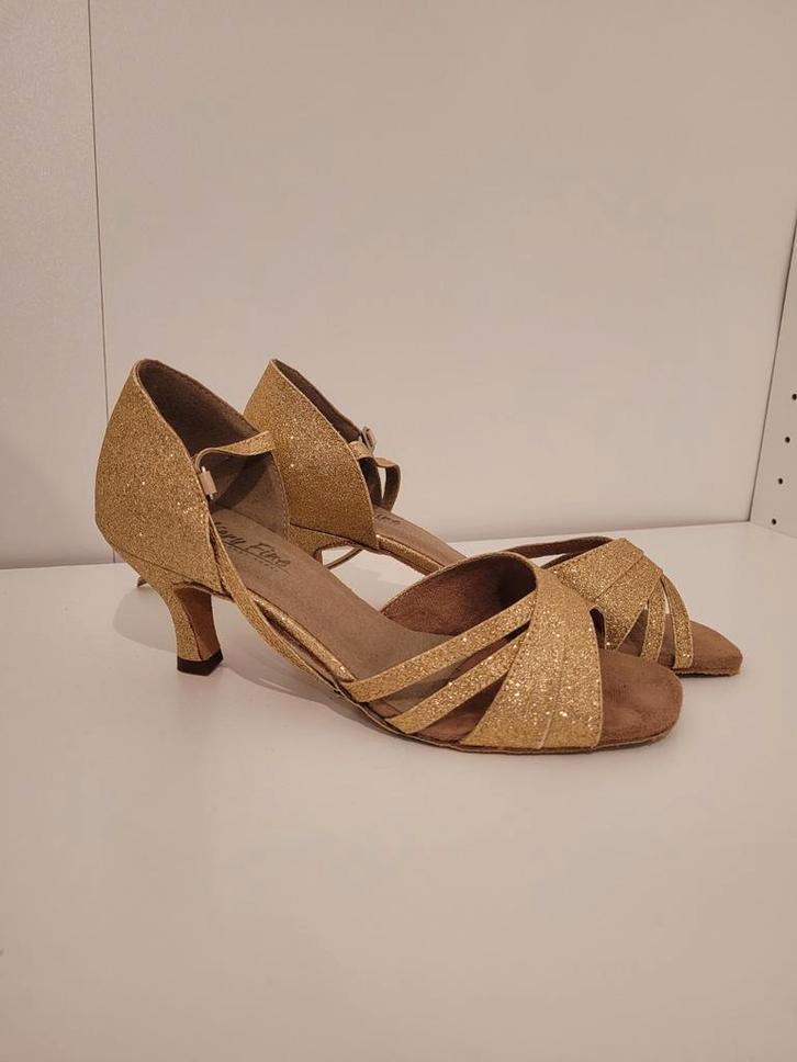 Dansschoenen / dance shoes voor Latin, Salsa, Bachata. 39, Kleding | Dames, Schoenen, Zo goed als nieuw, Dansschoenen, Overige kleuren