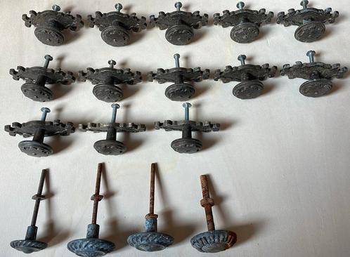 Robuust donkere kastknoppen meubelgrepen knopjes deurknoppen, Antiek en Kunst, Curiosa en Brocante, Ophalen of Verzenden