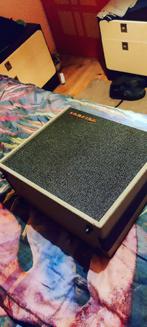 Farfisa 8 buizenamp vroeg 60 el84 2x 8inch speakers 2e serie, Muziek en Instrumenten, Ophalen of Verzenden, Zo goed als nieuw