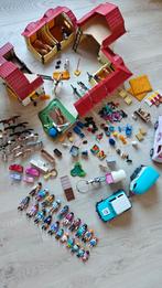 Zeer grote Playmobil manege en paarden set, Ophalen of Verzenden, Zo goed als nieuw, Toebehoren