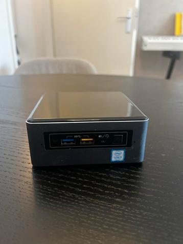 Intel NUC i5 7e Gen - 8GB RAM, 500GB SSD, Win 10 Pro beschikbaar voor biedingen