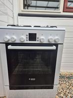 Bosch gasfornuis met oven, Witgoed en Apparatuur, Fornuizen, Zo goed als nieuw, Gas, Vrijstaand, 85 tot 90 cm