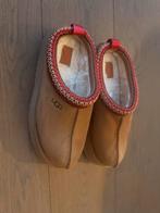 Originele UGG Pantoffels - Zo goed als nieuw!, Ophalen of Verzenden, Zo goed als nieuw, Bruin, Pantoffels of Sloffen
