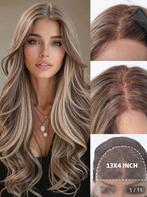 Prachtige lace-wig blond/bruin 28 inch. Nog 1 over!, Sieraden, Tassen en Uiterlijk, Uiterlijk | Haarverzorging, Ophalen of Verzenden