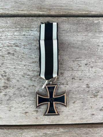 Origineel IJzeren Kruis 2e Klasse Met lint Gemarkeerd “KO” beschikbaar voor biedingen