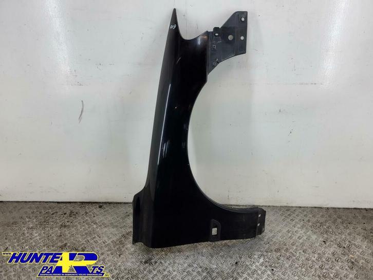 Voorscherm L Volvo V70 II ('00-'08), Auto-onderdelen, Carrosserie en Plaatwerk, Volvo, Gebruikt, Ophalen of Verzenden