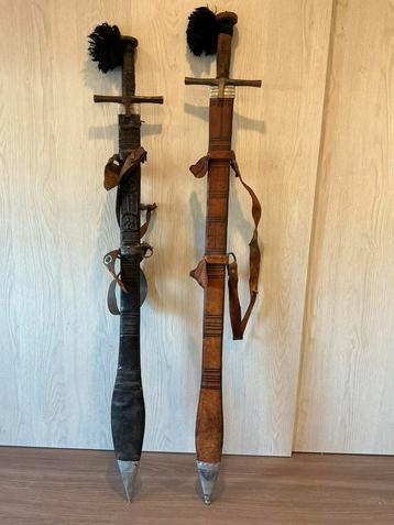 Antieke zwaarden kaskara soedan 1820-1880 beschikbaar voor biedingen