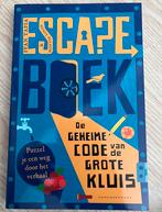 Escape boek – De geheime code van de Grote Kluis, Linde Montse; Ivan Tapia, Ophalen of Verzenden, Zo goed als nieuw, Fictie