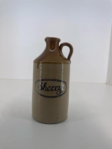 Vintage Engelse steengoed kruik “Sherry” – 20 x 9,5 cm beschikbaar voor biedingen