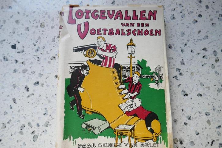 Lotgevallen van een voetbalschoen, George van Aalst, Boeken, Kinderboeken | Jeugd | 10 tot 12 jaar, Gelezen, Fictie, Ophalen of Verzenden