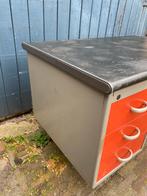 Gispen bureau design Cordemeijer , jaren 60, Huis en Inrichting, Bureaus, Ophalen, Gebruikt, Gispen, Bureau