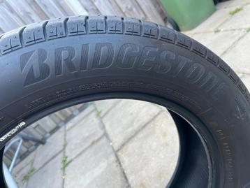 Banden maat 225 / 60 / R18 beschikbaar voor biedingen