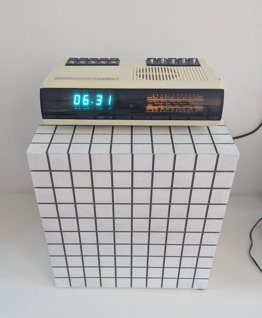 Wekkerradio jaren 70, Ophalen of Verzenden