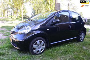 Toyota Aygo 1.0-12V +*5deurs*elektr ramen*cv*stuurbekr beschikbaar voor biedingen