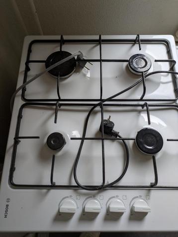 Bosch gasfornuis gratis op te halen beschikbaar voor biedingen