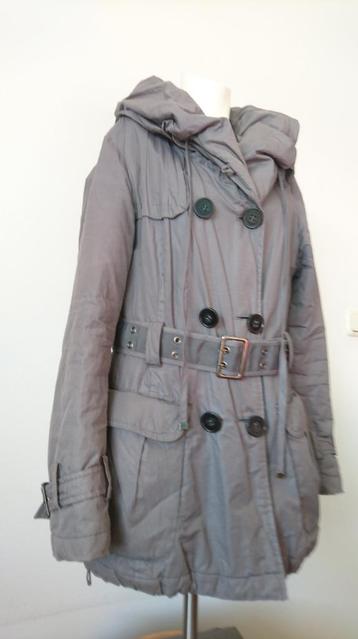 RESET Geweldige Grijze Lange Winterjas Heerlijk Warm L beschikbaar voor biedingen