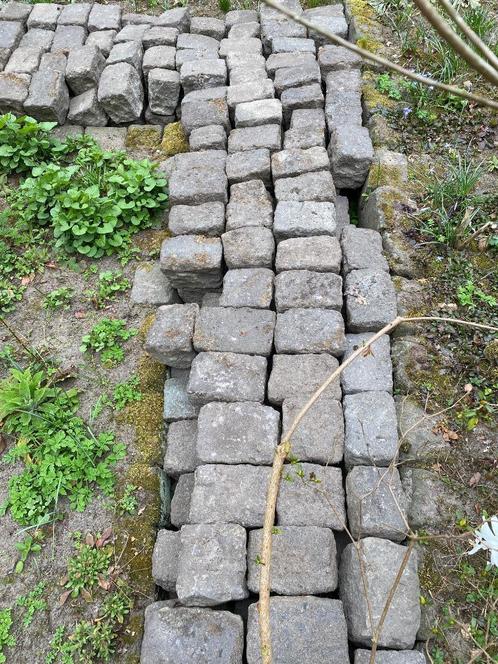 basalt kinderkoppen, Tuin en Terras, Grind, Keien en Split, Gebruikt, Kei, Grijs, Basalt, Ophalen