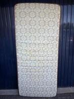 Gratis op te halen in Wierden: matras 90x200cm., Huis en Inrichting, Woonaccessoires | Wandplanken en Boekenplanken, Ophalen, Gebruikt