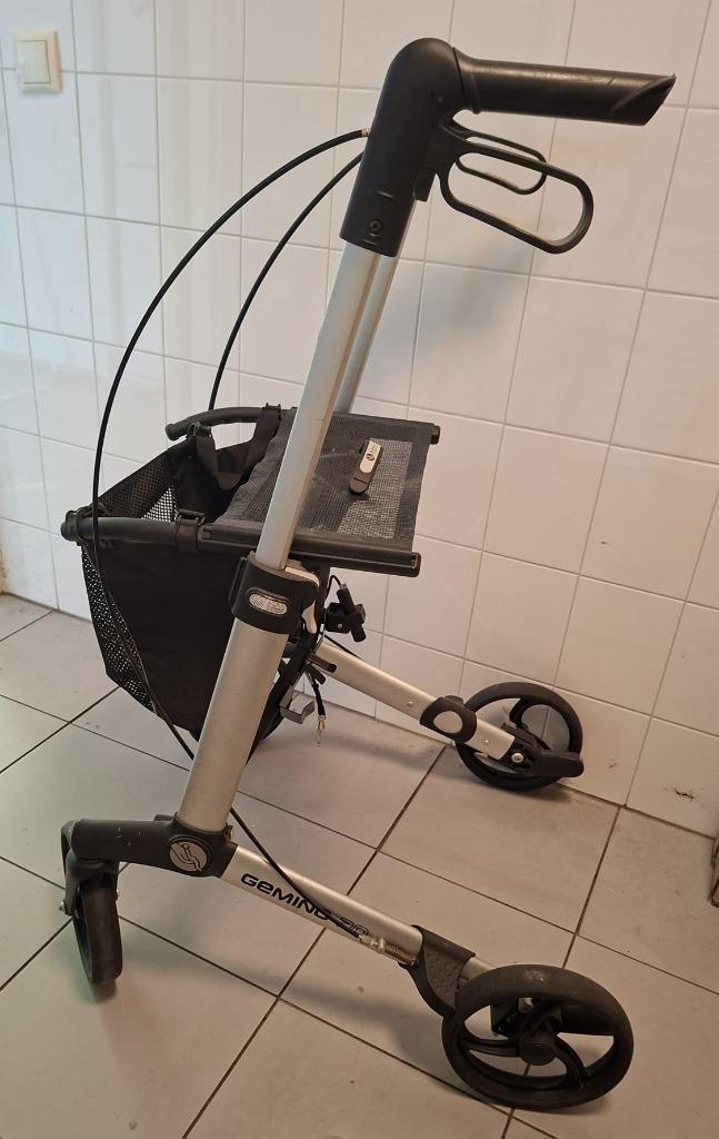 ZGAN Gemino 30 parkinson rollator, Diversen, Rollators, Gebruikt, Lichtgewicht, Opvouwbaar, Ophalen
